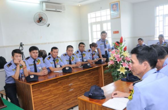 Nhiệm vụ chính của đội ngũ bảo vệ tại cổng chính