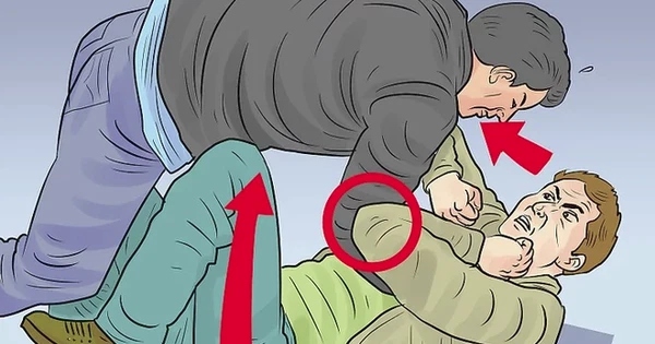 Bình tĩnh tìm sơ hở tấn công điểm yếu đối phương